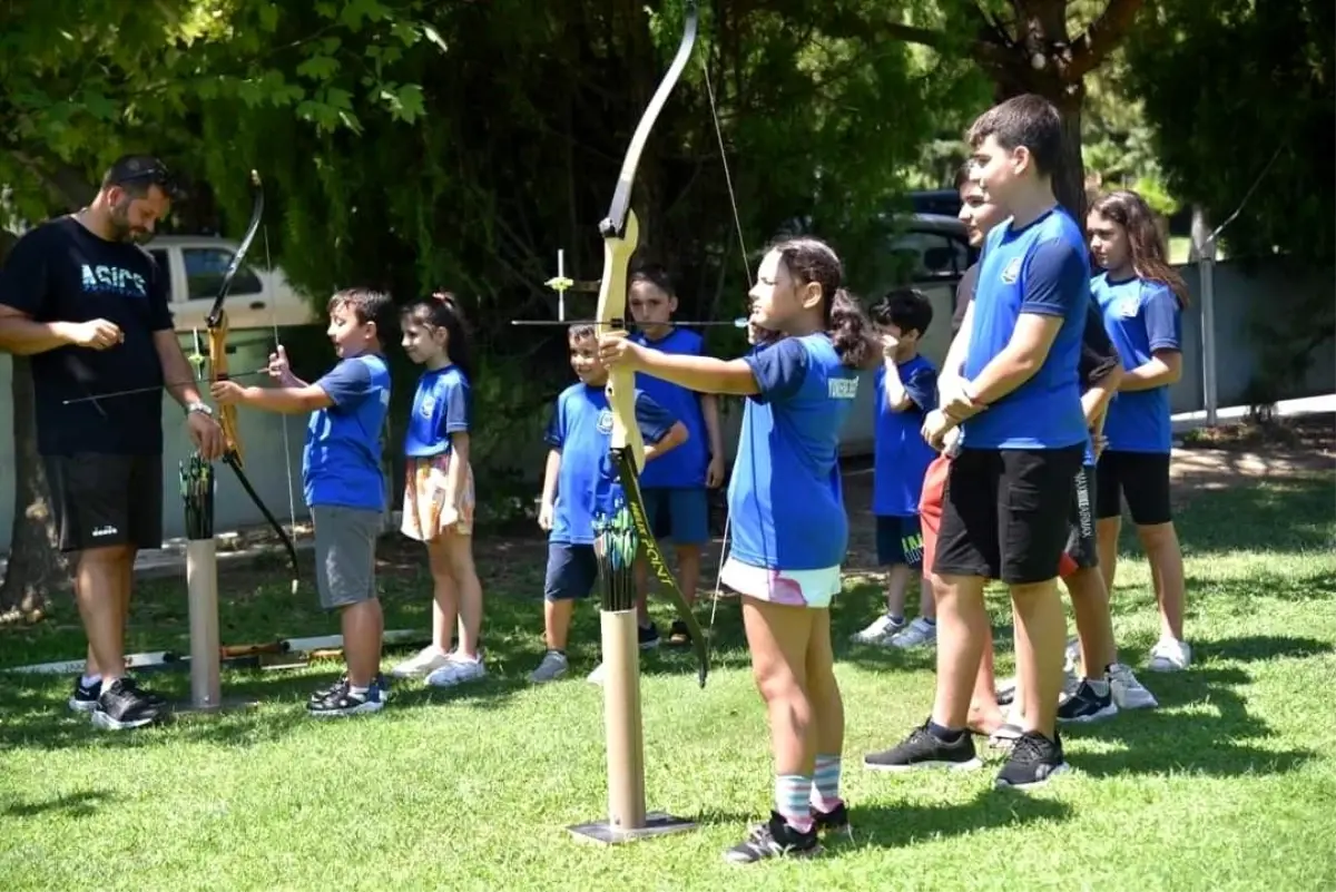 Yunusemre Belediyespor, çocuklara kış okçuluk kursu açıyor