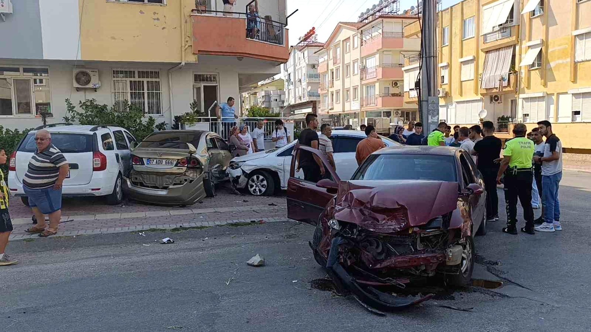 14 Yaşındaki Sürücü Kazaya Sebep Oldu