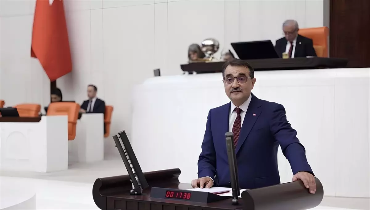 AK Parti Milletvekili Fatih Dönmez, OSB Yönetmeliği\'ndeki değişiklikleri memnuniyetle karşıladı