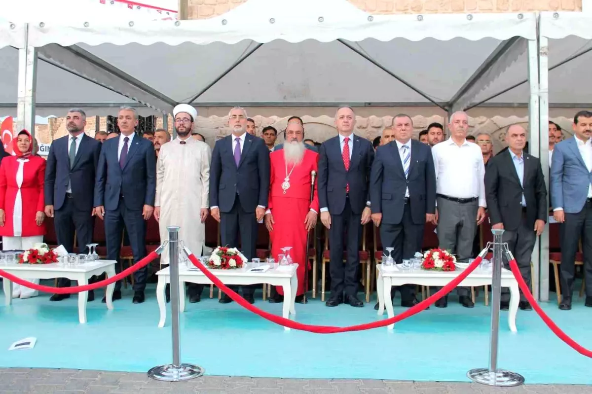 Mardin\'in Kültürel Zenginliği Festivalde