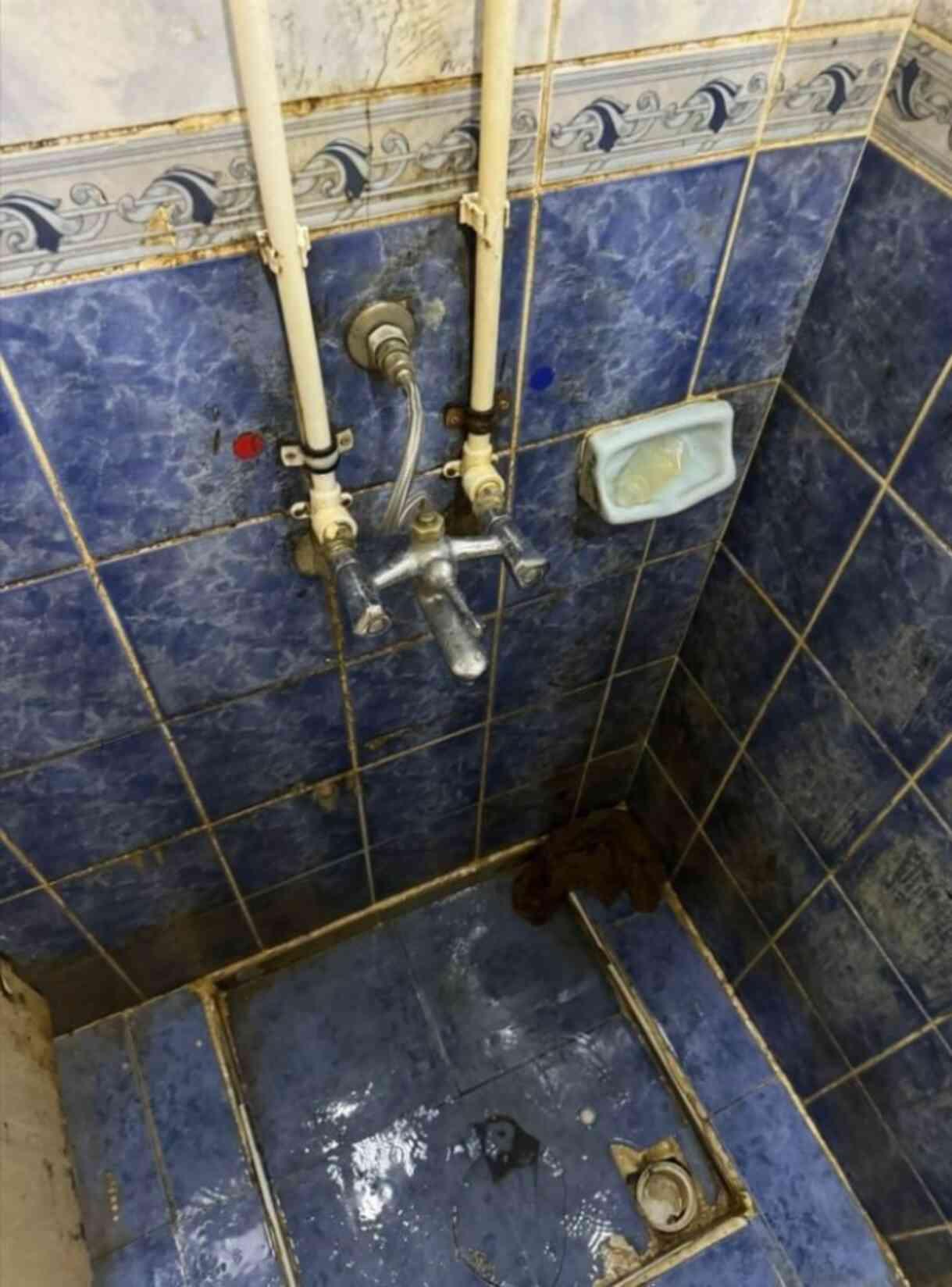 Banyo Ve Tuvaletler Fecaat! Bedelli Askerlere Bunu Mu Layık Görüyorsunuz?