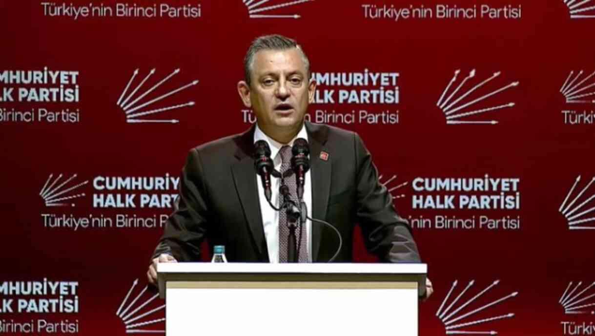 CHP'de kurultay günü! Özgür Özel net konuştu: Bir daha bu partide görev alamayacaklar