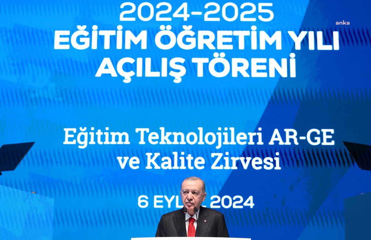 Erdoğan\'dan Eğitim ve Teknoloji Açıklamaları