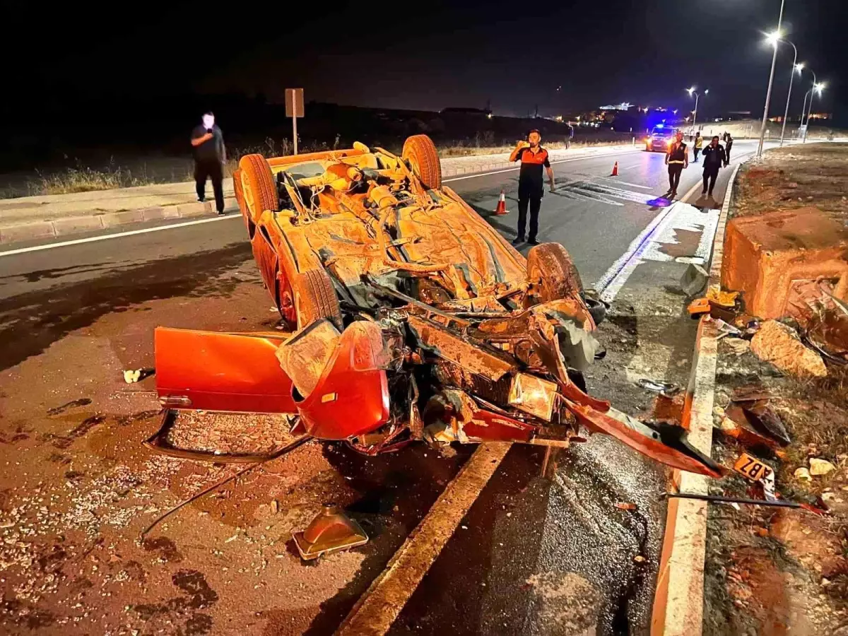 Kütahya\'da trafik kazası: 3 yaralı