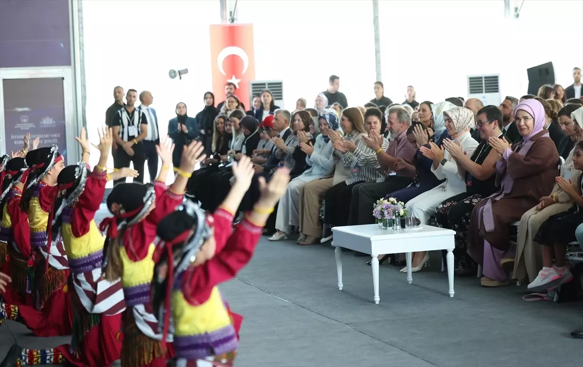 Emine Erdoğan: Çocuklar Umudun Temsilcisi