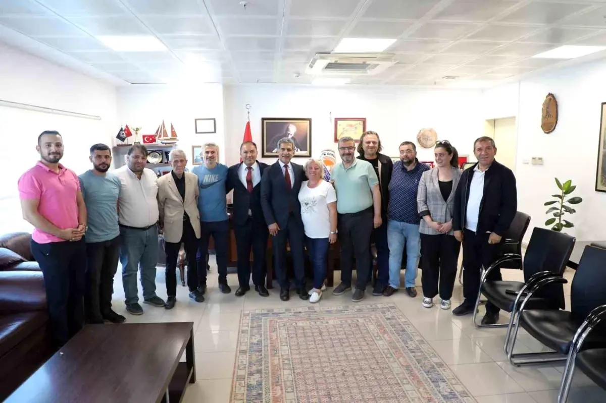 Gemlik Belediyesi Spor Kulüplerine Yardım Sağlıyor