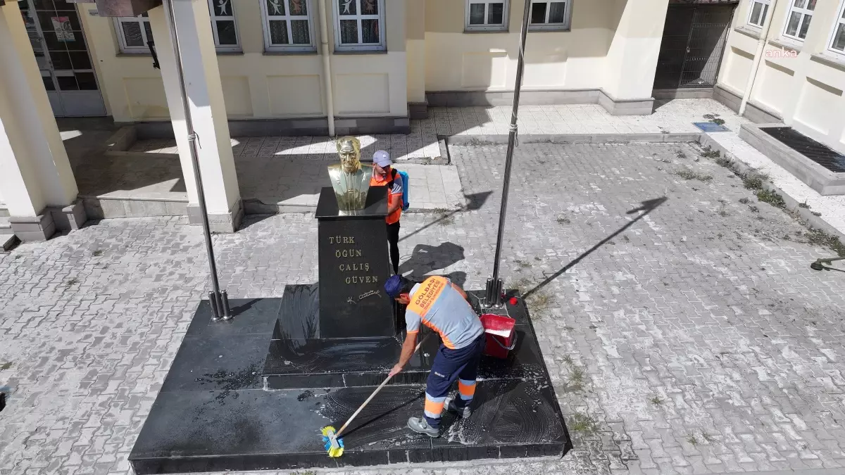 Gölbaşı Belediyesi Okullarda Temizlik ve Hijyen Çalışması Yaptı