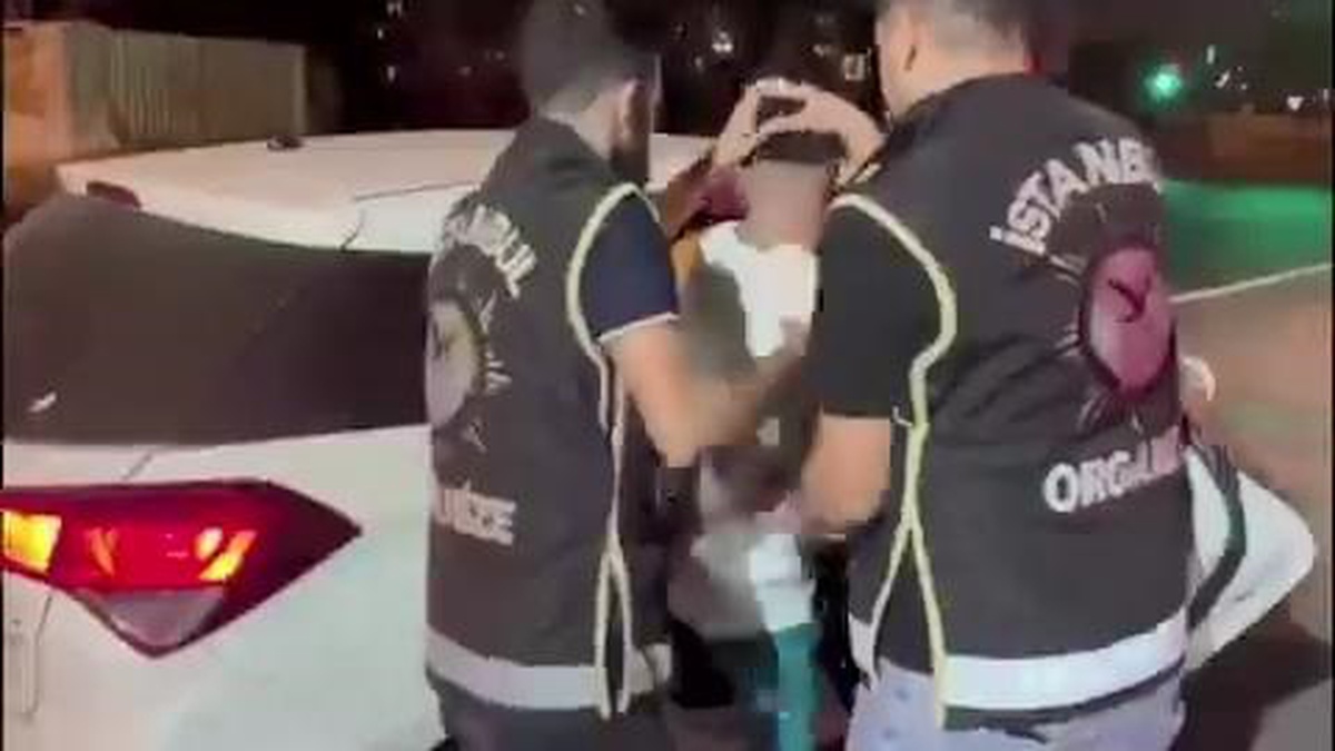 İstanbul\'da \'KUYU-22\' Operasyonu: 23 Şüpheli Yakalandı