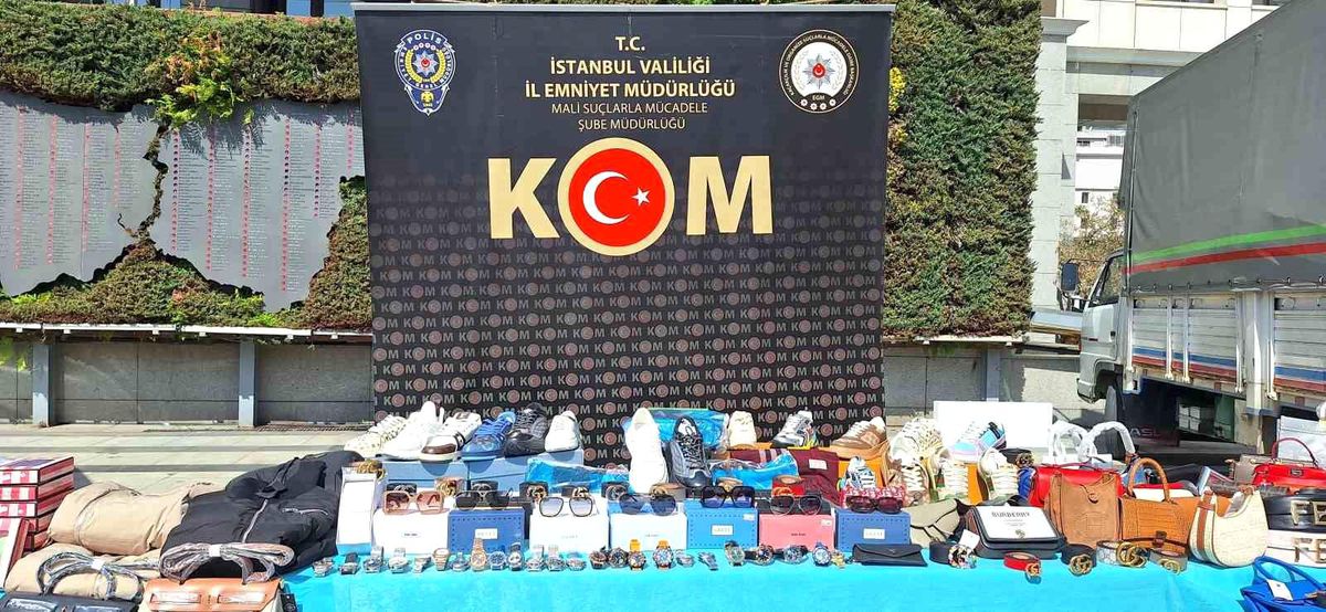 İstanbul\'da Sahtecilik Operasyonu: 54 Milyon Liralık Sahte Ürünler Ele Geçirildi
