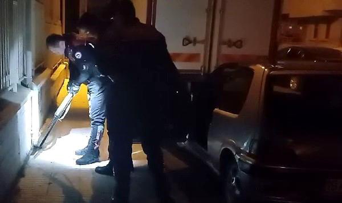 Çorum\'da kavga ihbarı üzerine yapılan aramada ruhsatsız tüfek ele geçirildi
