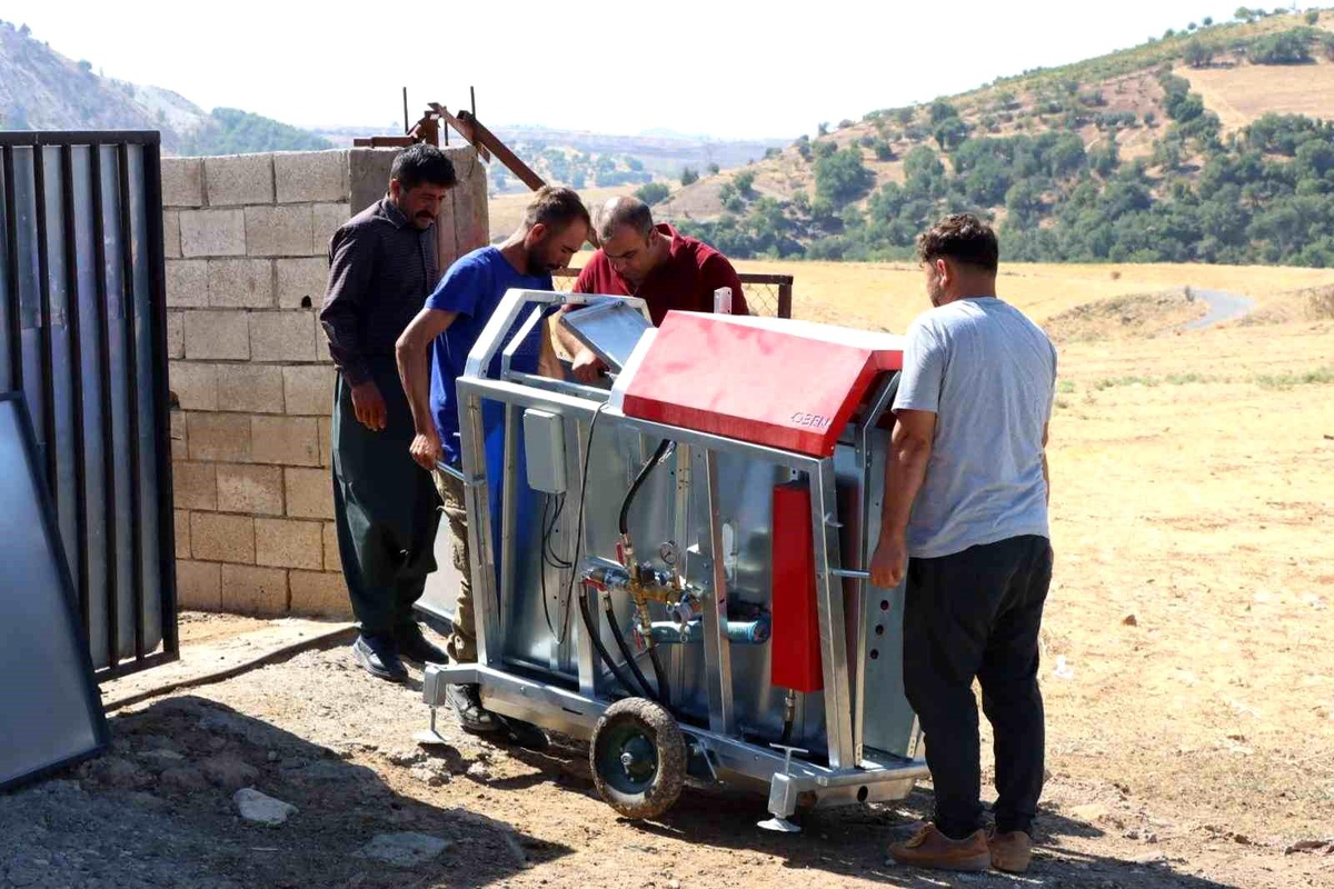 Adıyaman\'a seyyar ilaçlama ve yıkama banyosu teslim edildi