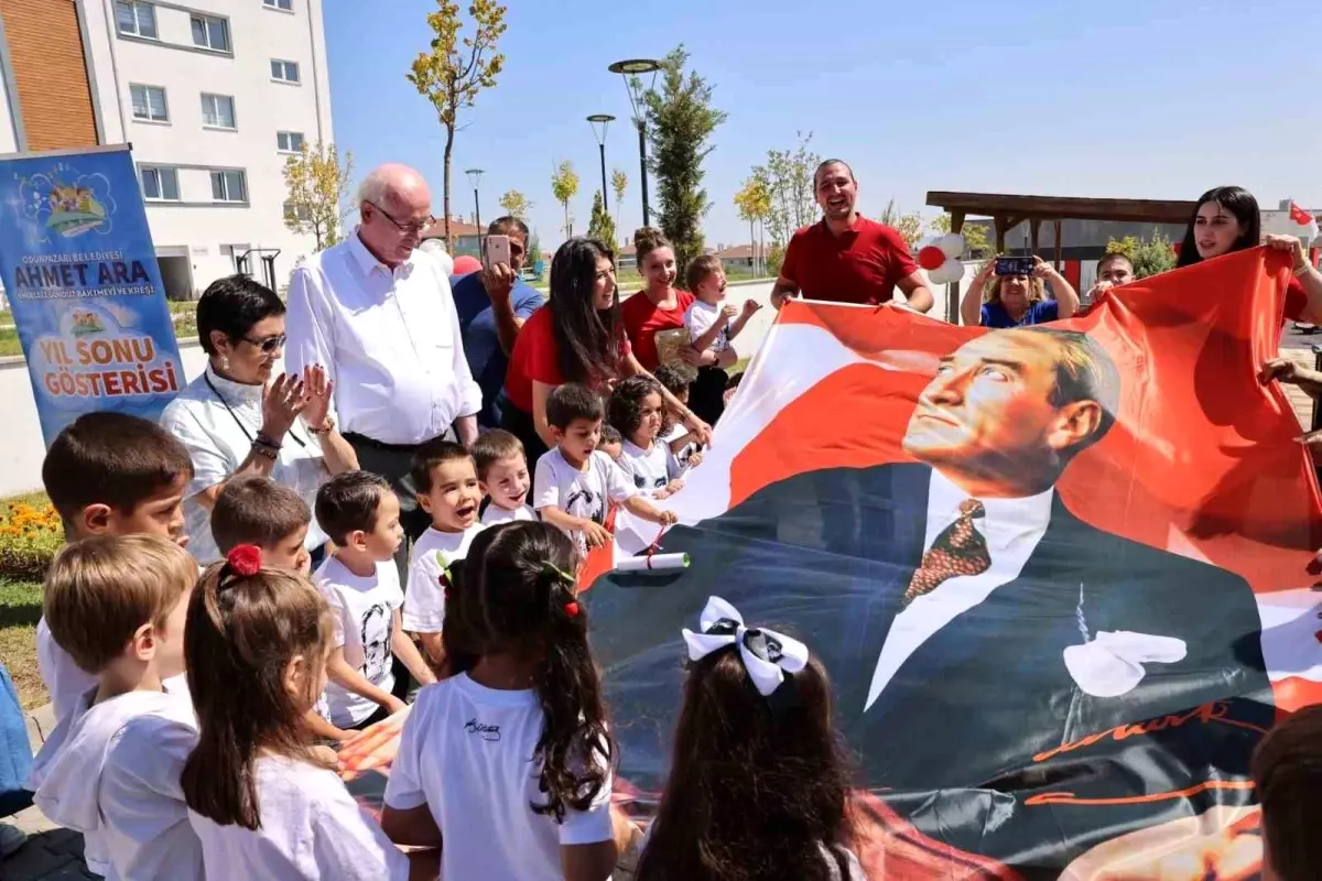 Odunpazarı Belediyesi Ahmet Ara Engelsiz Gündüz Bakımevi ve Kreşi\'nde İlk Mezuniyet Töreni