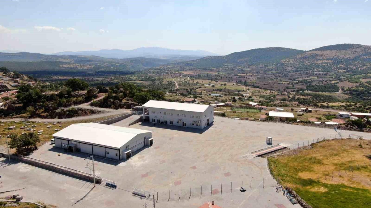 Pelitalan Kırsal Kalkınma Merkezi Süt Ürünleri Üretim Merkezi Oluyor
