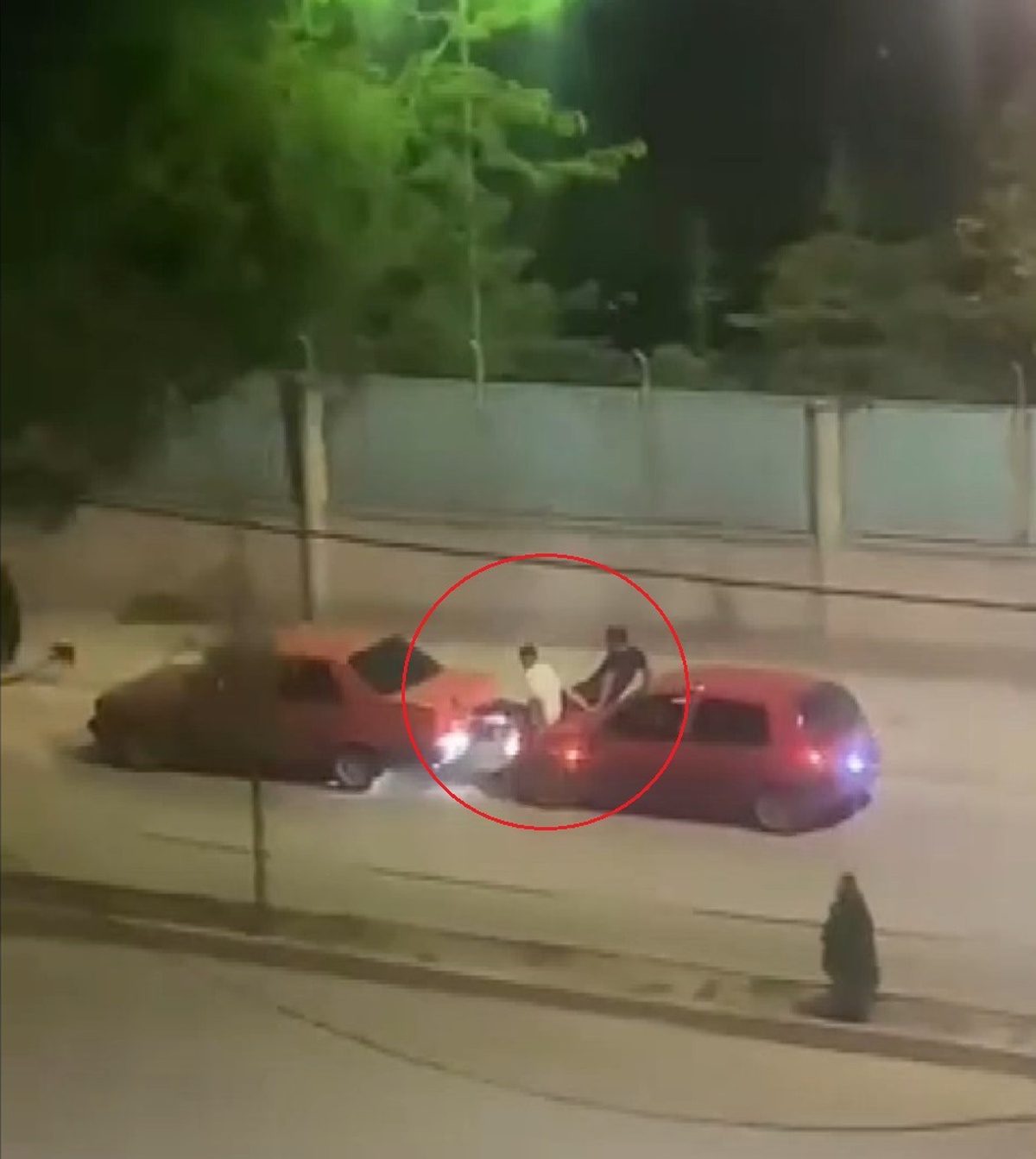 Elazığ\'da Arızalı Araç İtme Anları