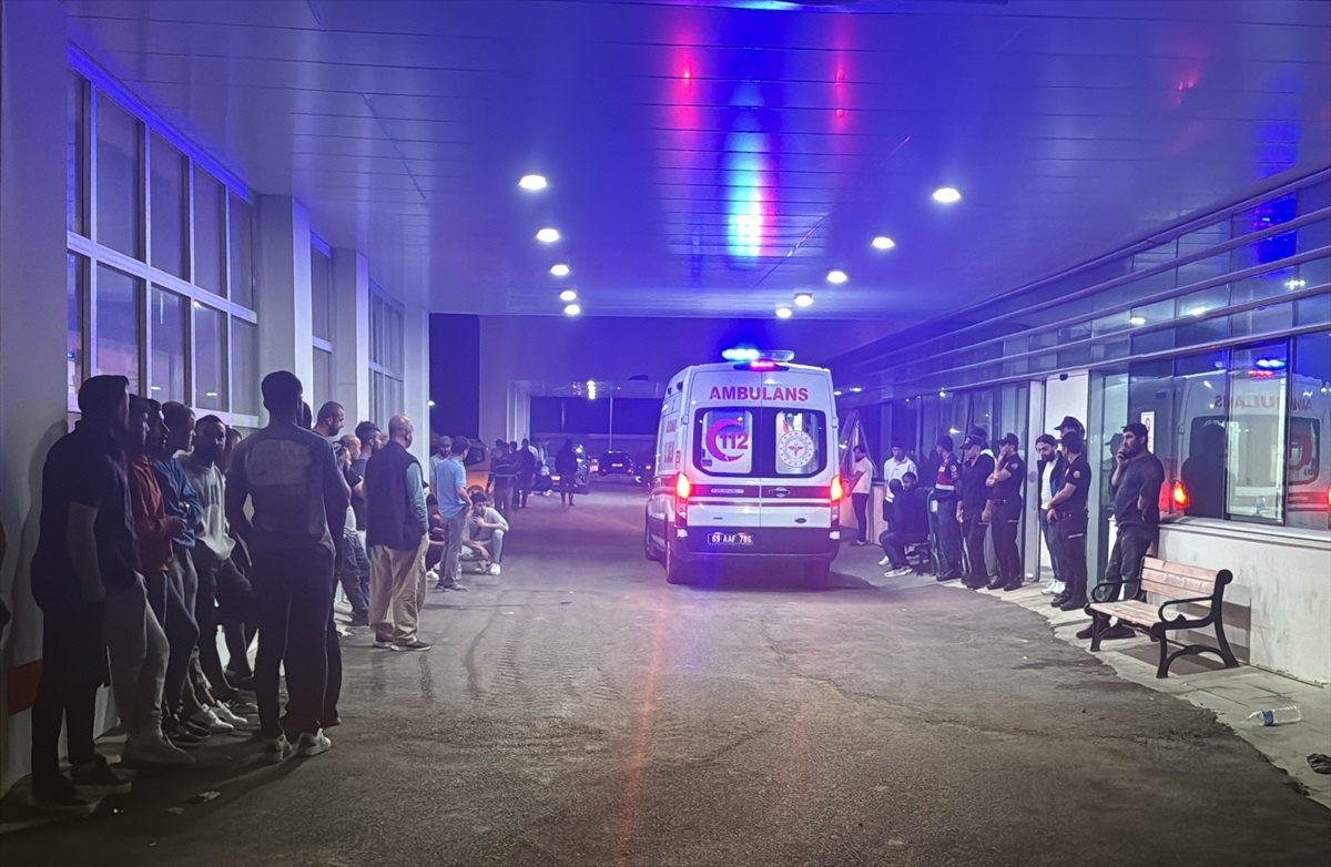 Kop Tüneli\'nde Göçük: 1 Ölü, 3 Yaralı