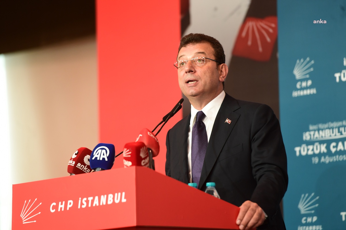 İmamoğlu: "Türk Silahlı Kuvvetlerimiz ve Teğmenlerimizin, Başkomutan Mustafa Kemal Atatürk\'e Bağlılığı Siyaset Üstüdür"