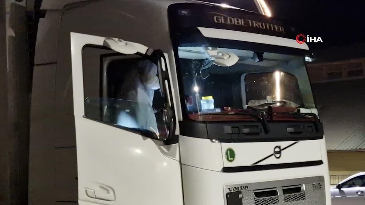 Tır Sürücüsü Park Halinde Ölü Bulundu