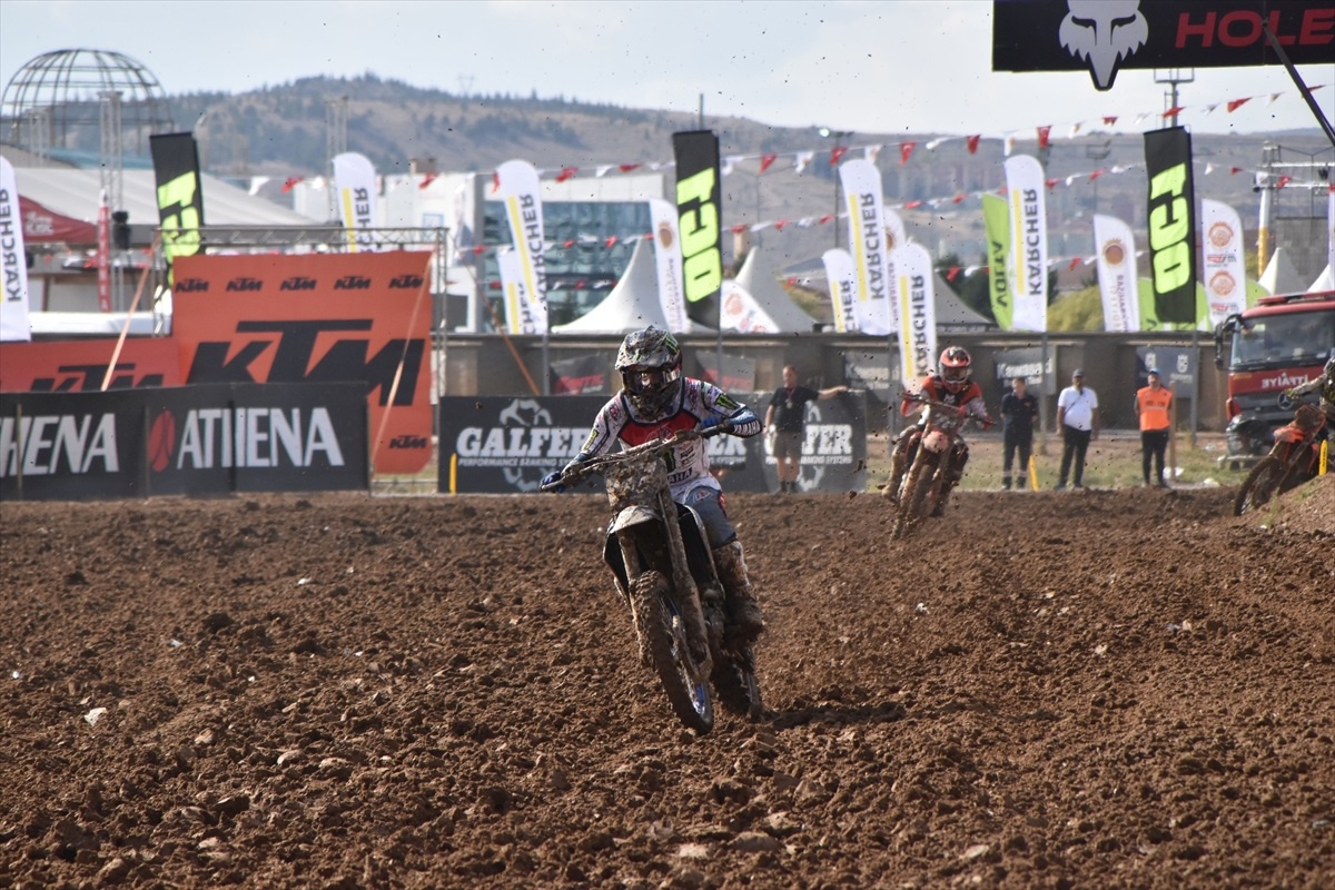MX2 Türkiye Etabını Lucas Coenen Kazandı