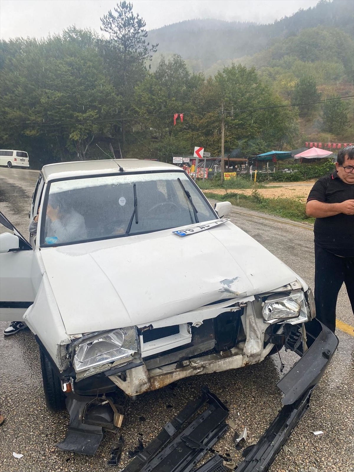 Karabük\'te Trafik Kazası: 1 Ölü, 4 Yaralı