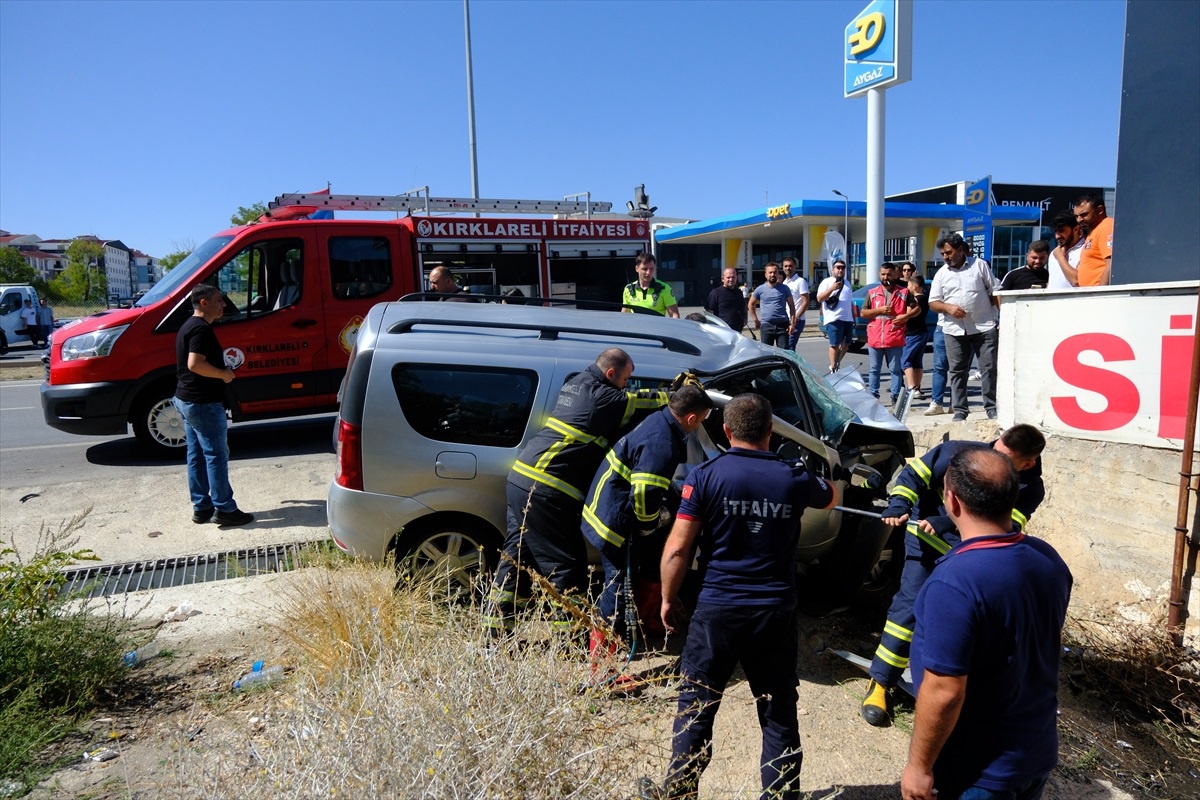 Kırklareli\'nde Trafik Kazası: 1 Ölü, 1 Yaralı