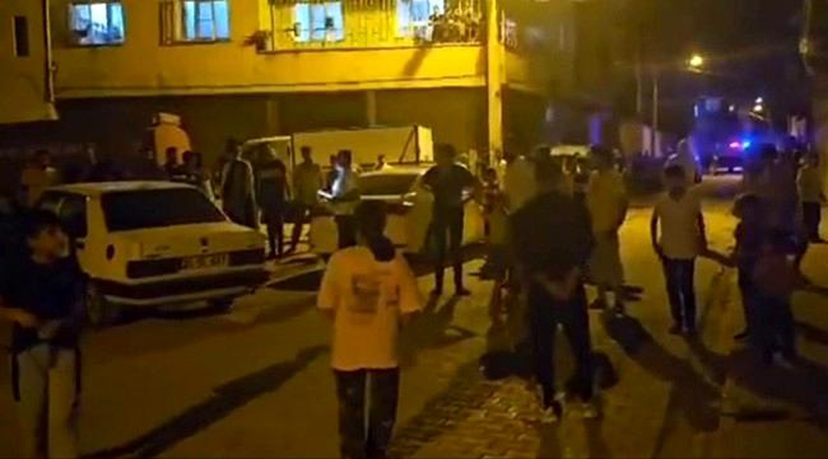 Mardin\'de Kaza: Otomobil Kadına Çarptı