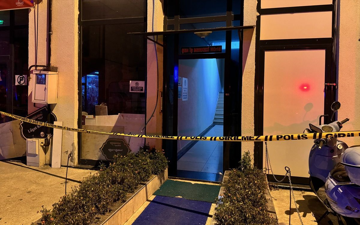 Sakarya\'da Silahlı Saldırı: Kadın Hayatını Kaybetti