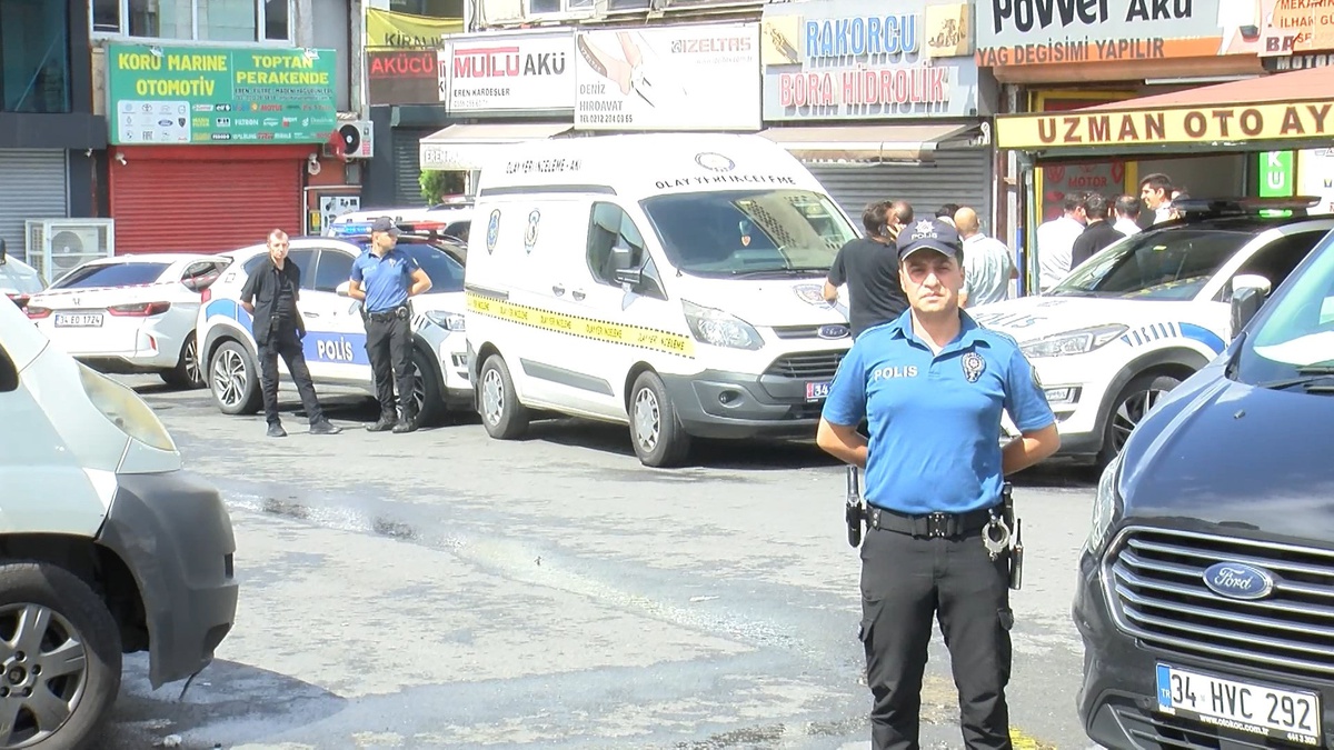 Sarıyer\'de Oto Tamircisi Silahlı Saldırıyla Öldürüldü