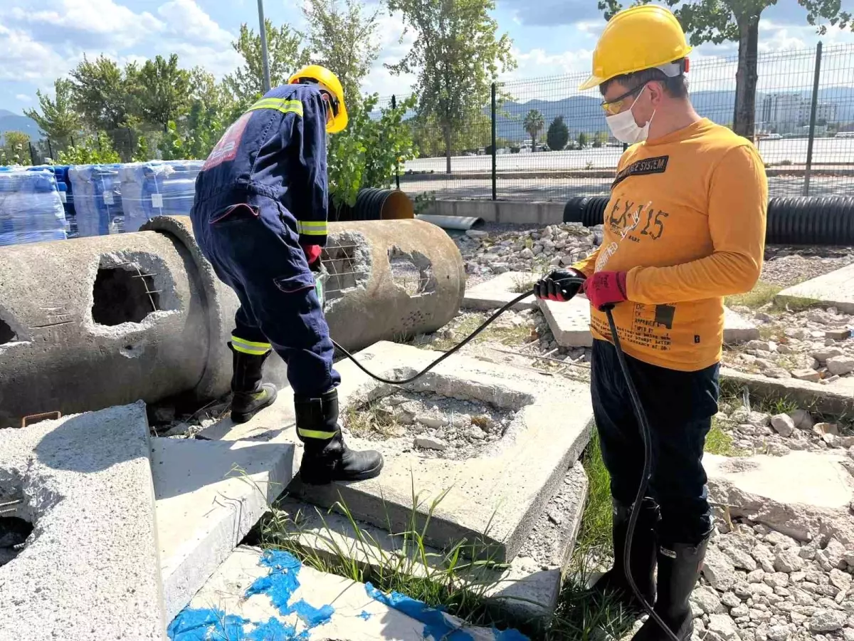 Kocaeli Büyükşehir Belediyesi İtfaiye Dairesi, Ulaşımpark A.Ş personeline eğitim verdi