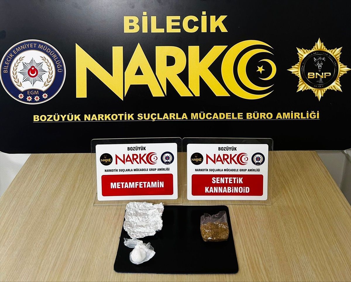 Osmaneli\'nde 24 Bin Dal Dolu Makaron Ele Geçirildi