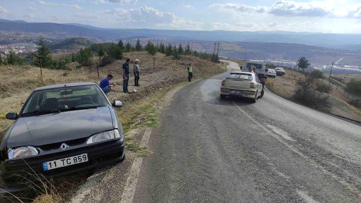 Bilecik\'te Trafik Kazası: 2 Yaralı