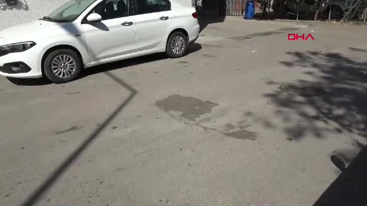 Bursa\'da Kaykayla Gezerken Minibüs Çarpıp Kaçtı