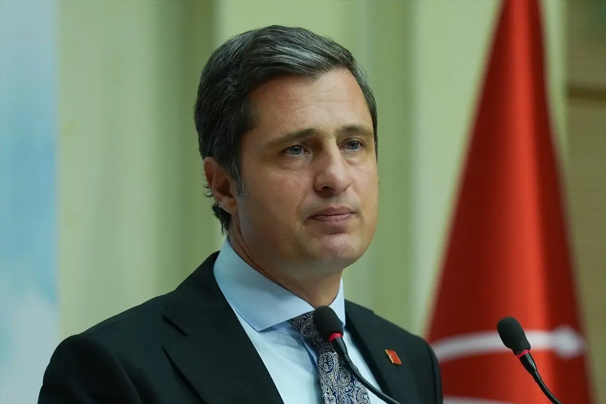 CHP\'den AKP\'ye Sert Eleştiriler