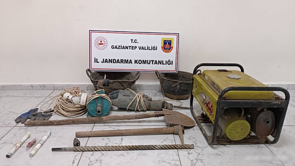 Nurdağı\'nda Kaçak Kazı Operasyonu