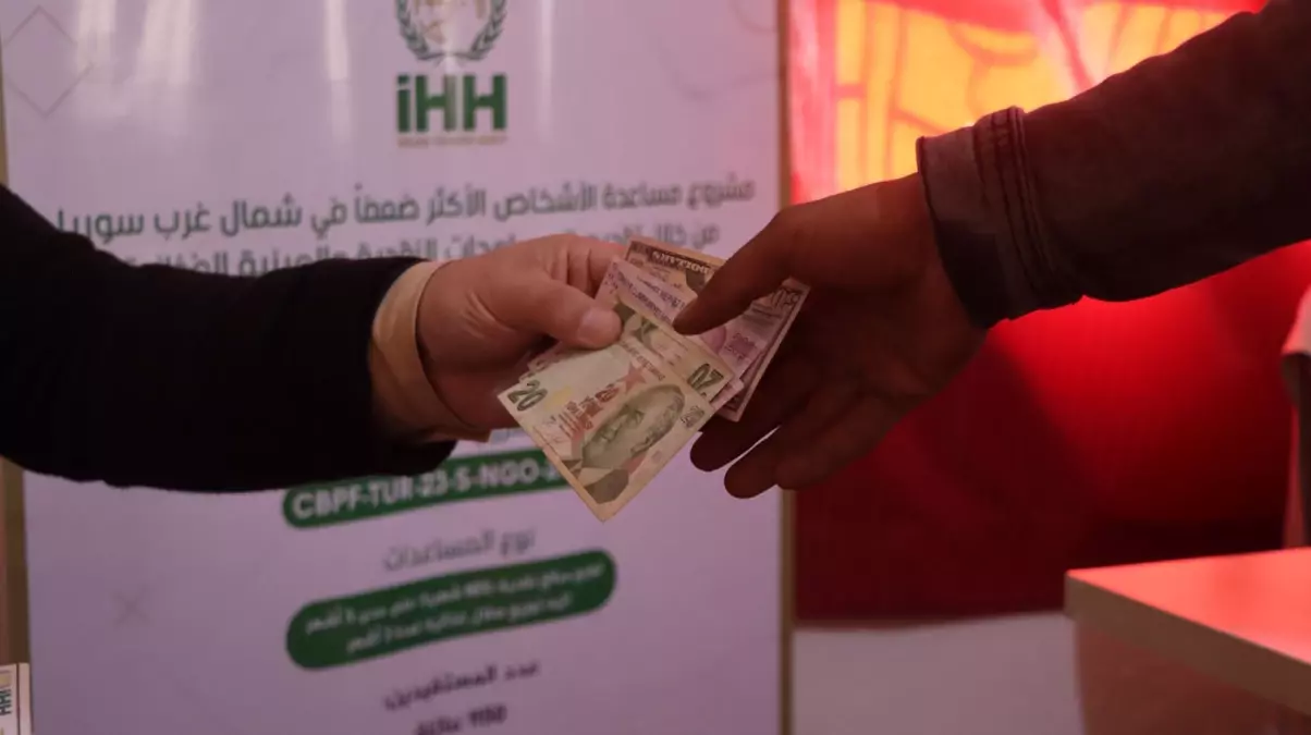 İHH\'dan Suriye\'ye 371 Bin Dolar Yardım