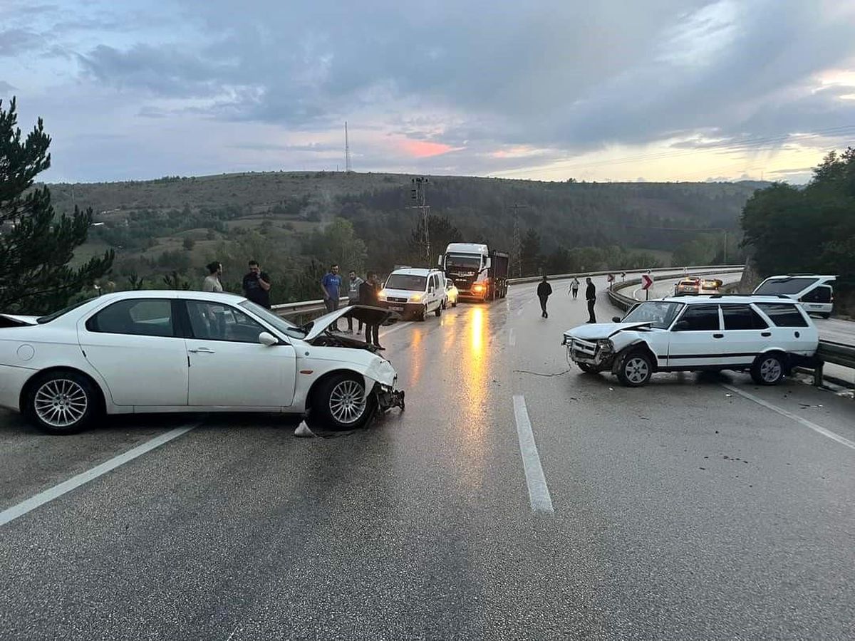 Kastamonu\'da Feci Kaza: Yaralı Yok