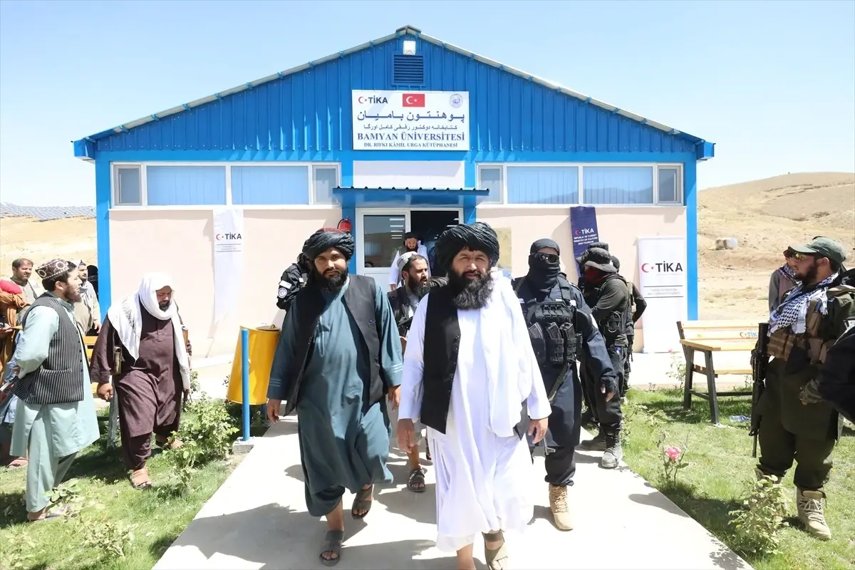 Afganistan\'da Urga İsimli Kütüphane Açıldı