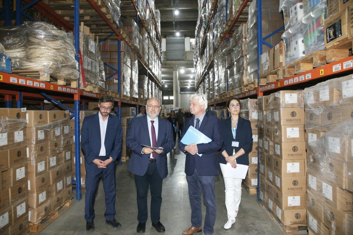UNICEF, Lübnan\'a 33 Ton Tıbbi Malzeme Gönderdi