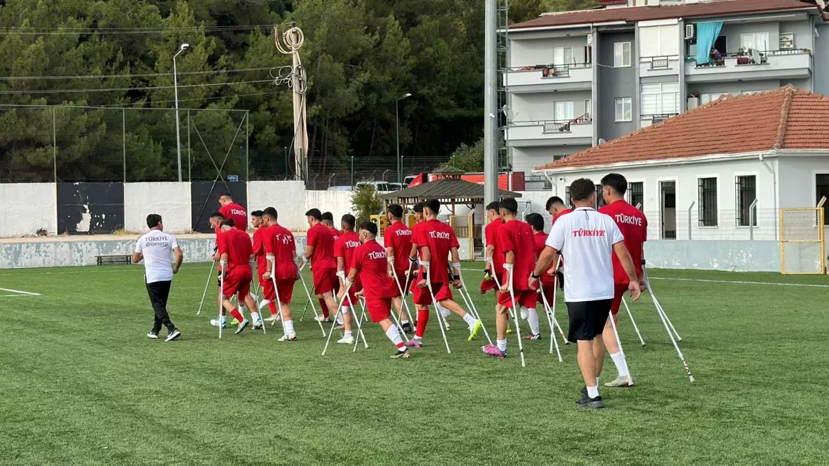 Ampute Futbol Gelişim Kampı Başladı