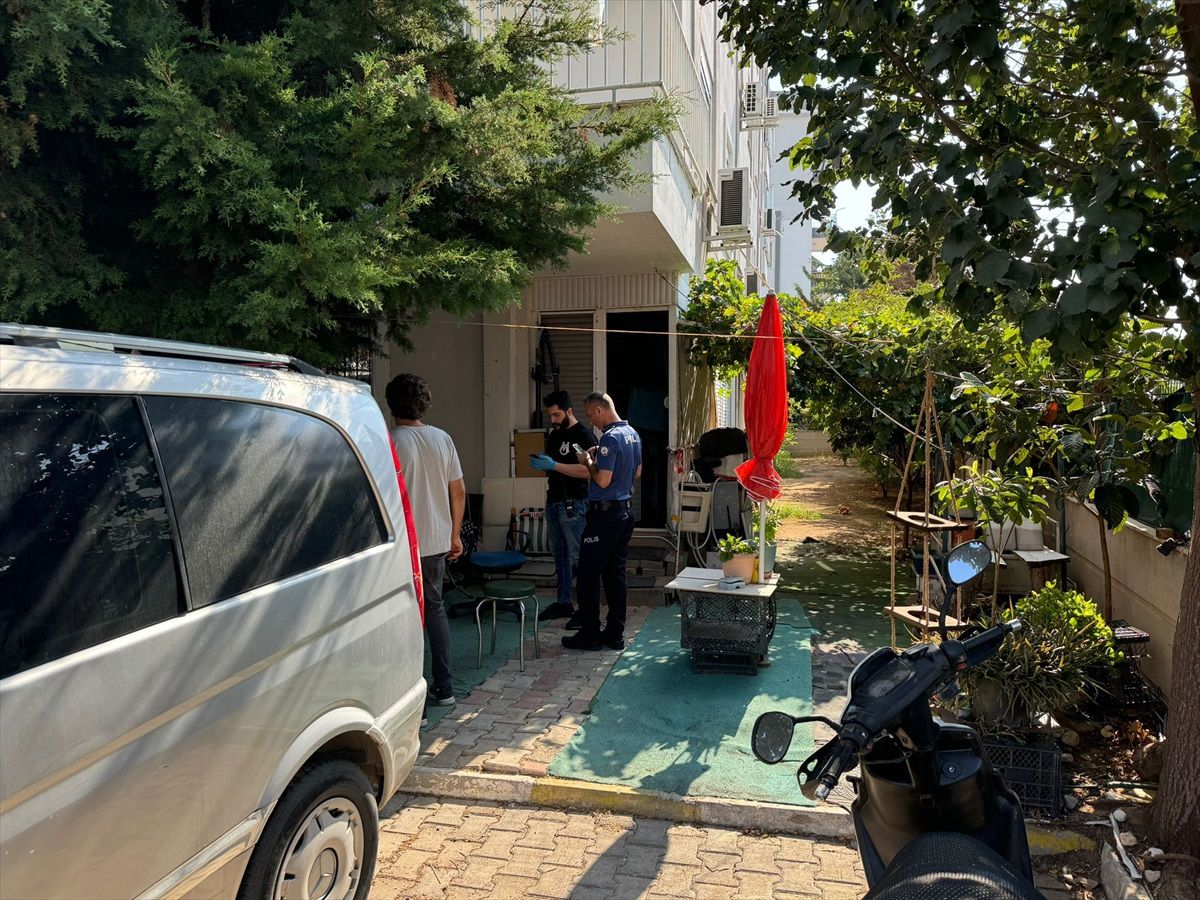 Yalnız Yaşayan 68 Yaşındaki Adam Ölü Bulundu