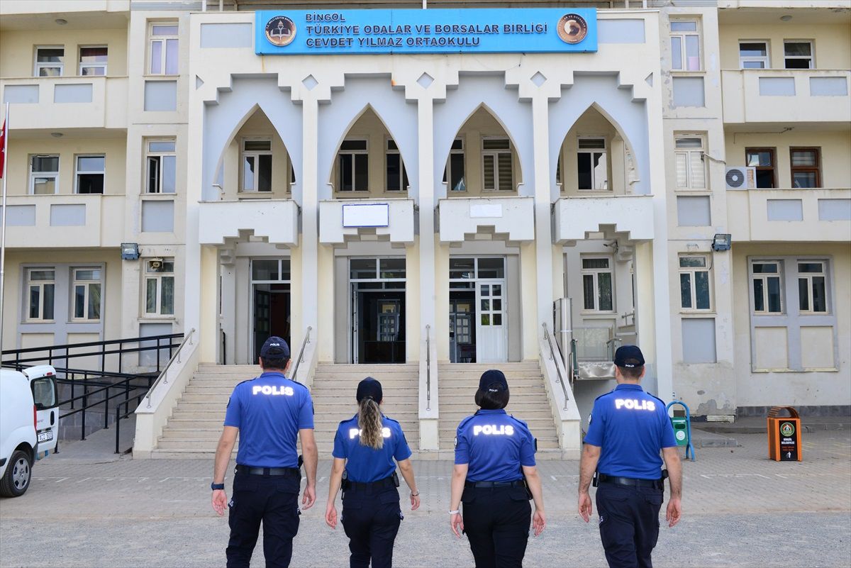 Bingöl\'de Okul Güvenliği İçin Polis Görevlendirildi