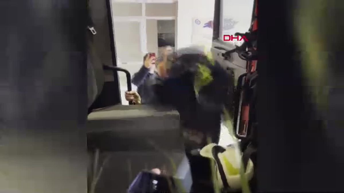 İtfaiyeci Aşkı: Evlilik Teklifi Kamyona