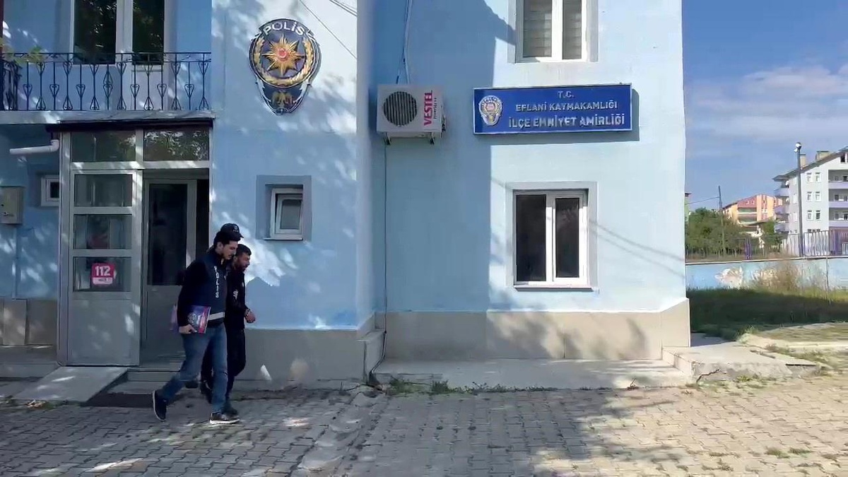 Firarisi Yorganların Altında Yakalandı