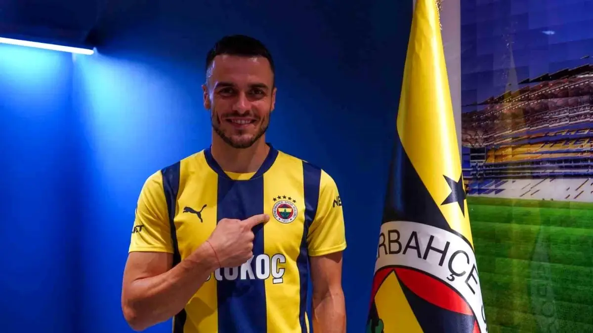 Fenerbahçe\'ye Sırp Oyuncu Kostic