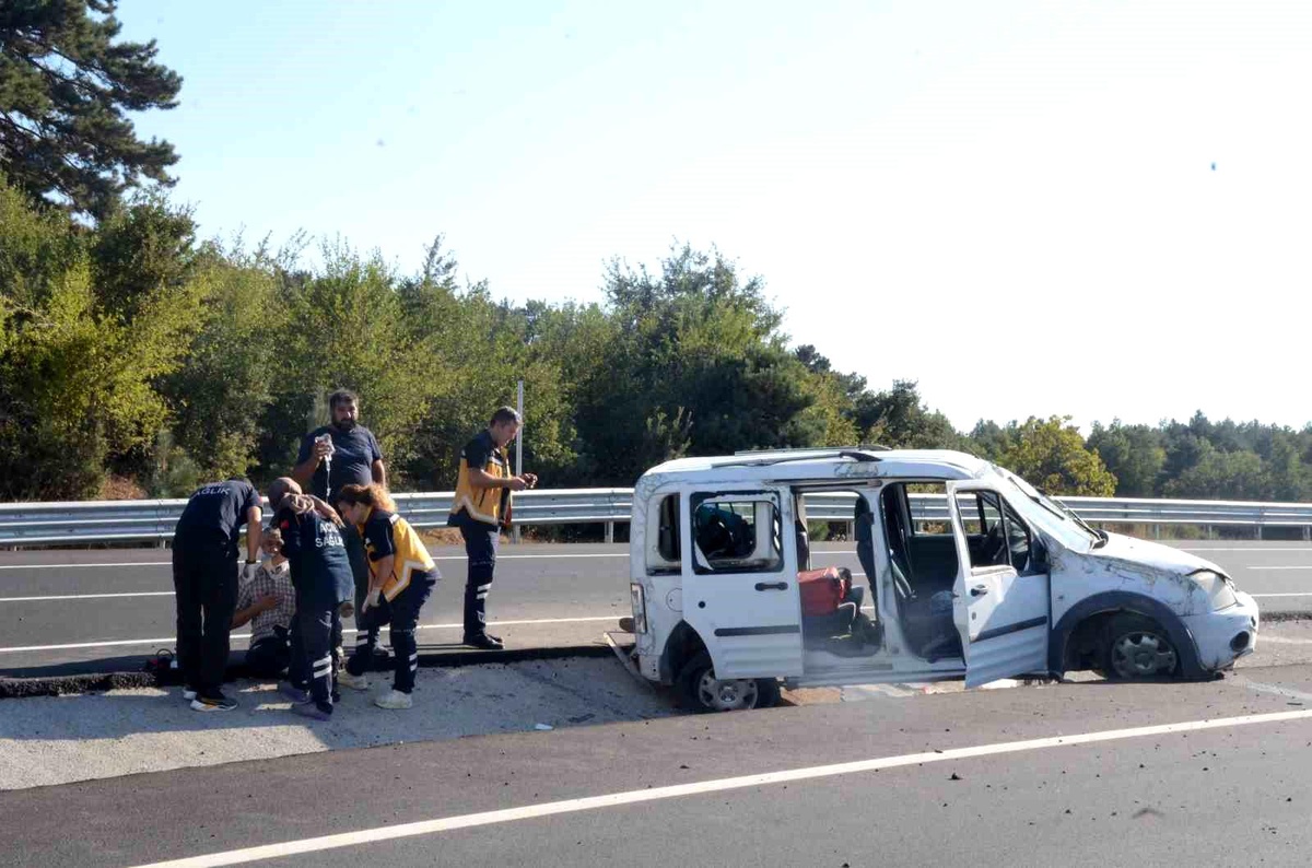 Bilecik\'te Trafik Kazası: 4 Yaralı