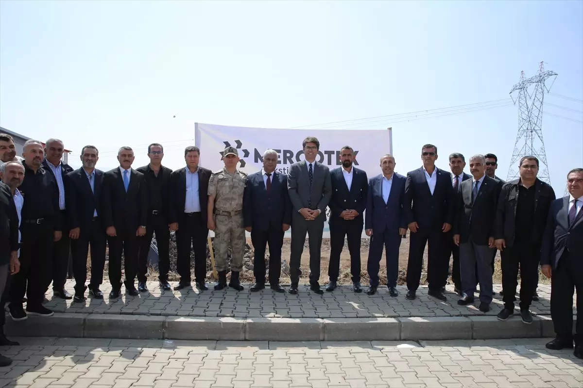 Erciş\'te Yeni Tekstil Fabrikası Temeli Atıldı