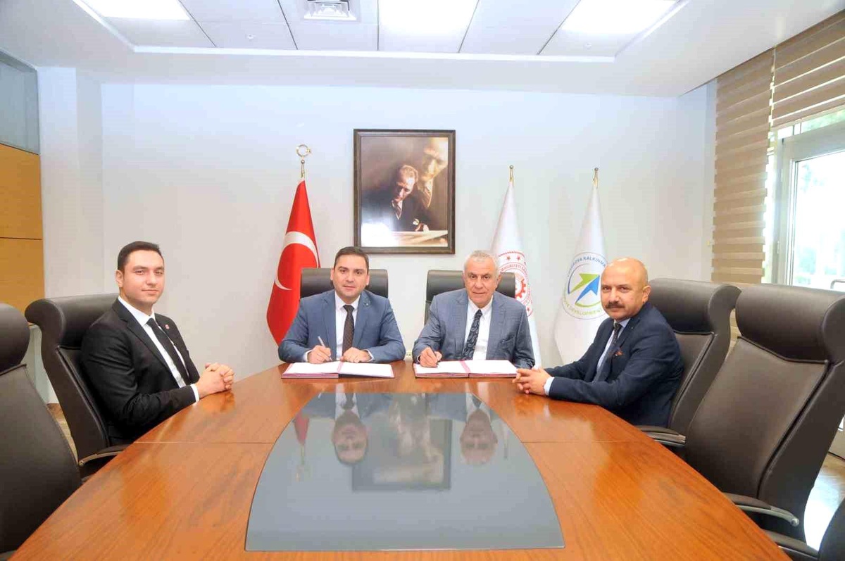 Kadın ve Gençler için Mesleki Gelişim Projesi
