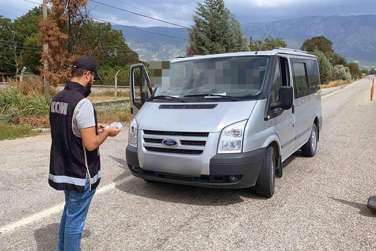 Muğla\'da Eş Zamanlı Denetim: 49 Şahıs Yakalandı