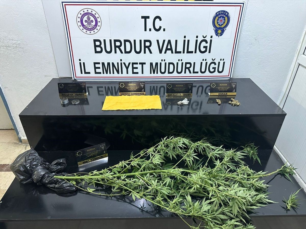 Burdur\'da Uyuşturucu Operasyonu: 2 Tutuklama