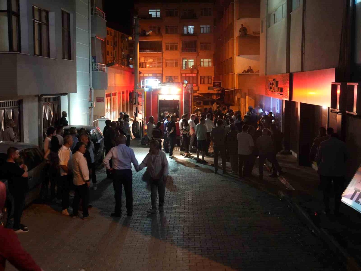 Kastamonu\'da Yangın Büyümeden Söndürüldü