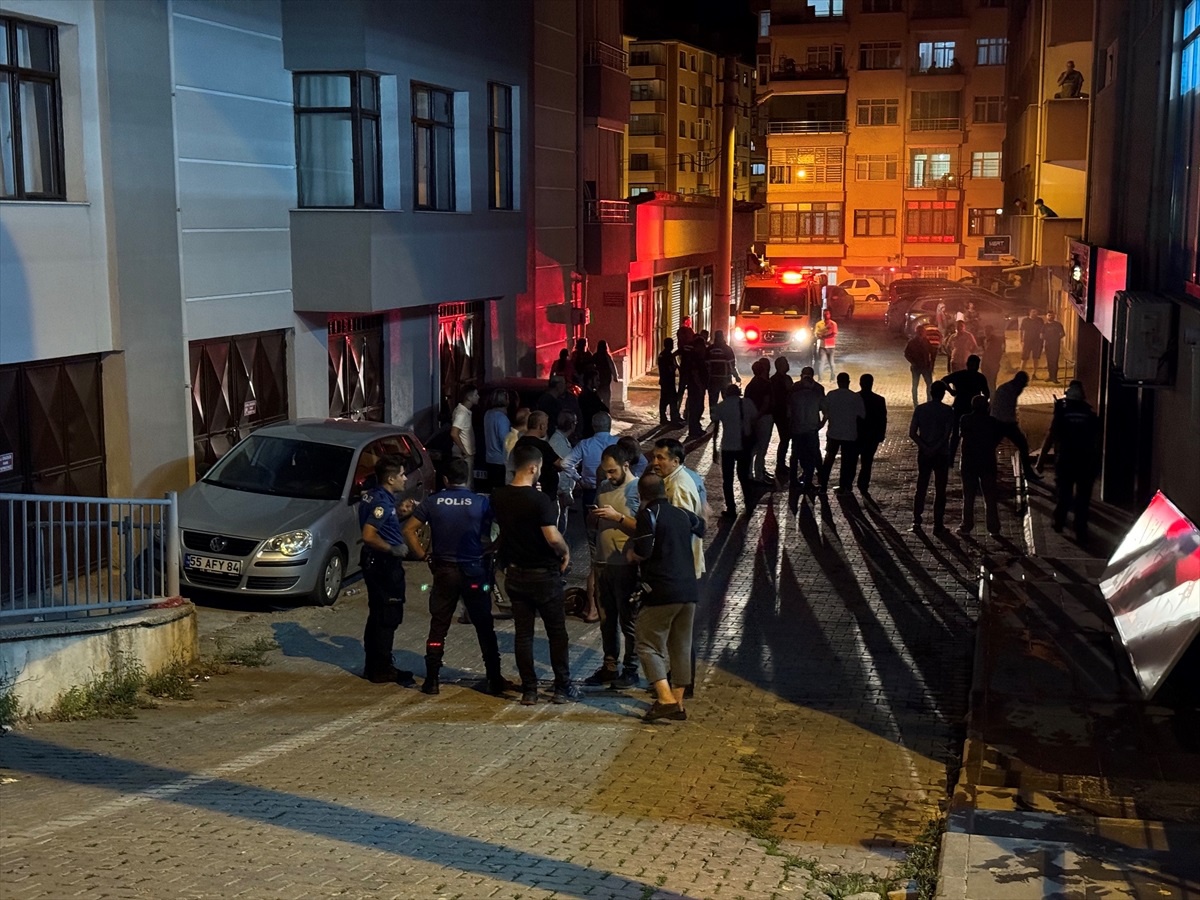 Kastamonu\'da Reklam Ajansında Yangın